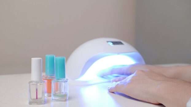 10 Best UV Nail Lamps 2025